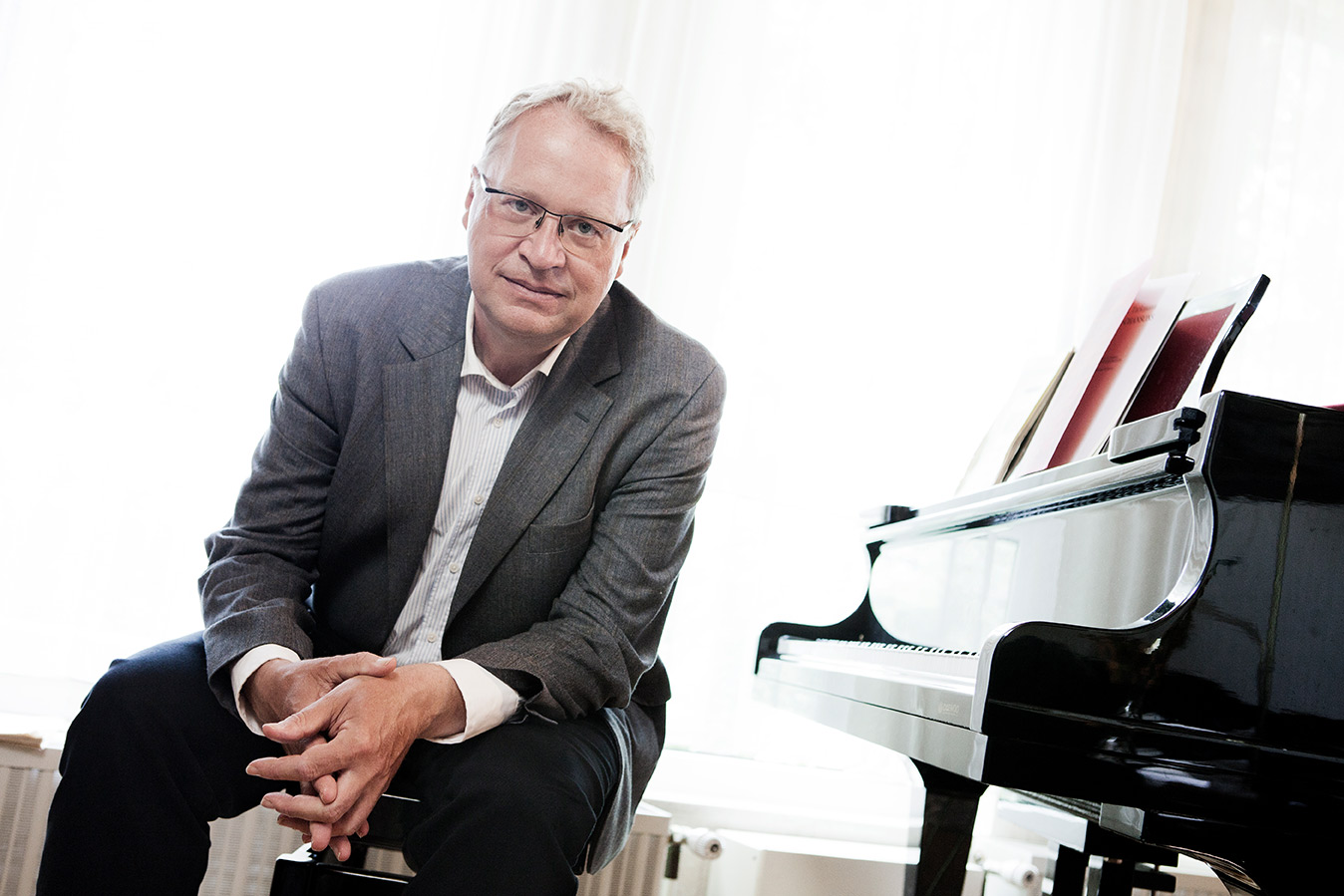 Andreas N. Tarkmann am Klavier